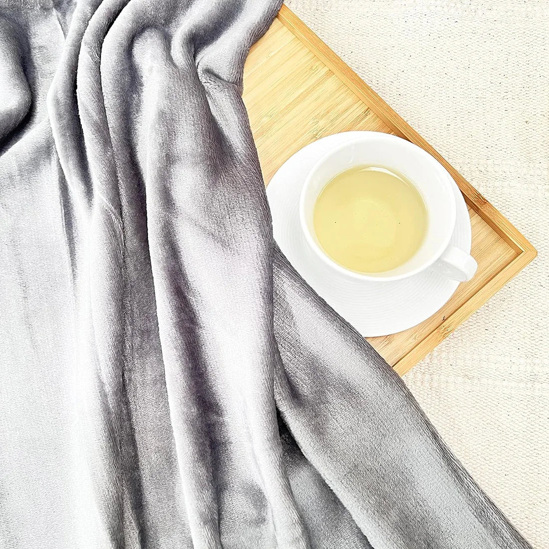 Homesol® Silky Fleece Blanket – Super Soft & Warm for Bed, Sofa, and Armchair