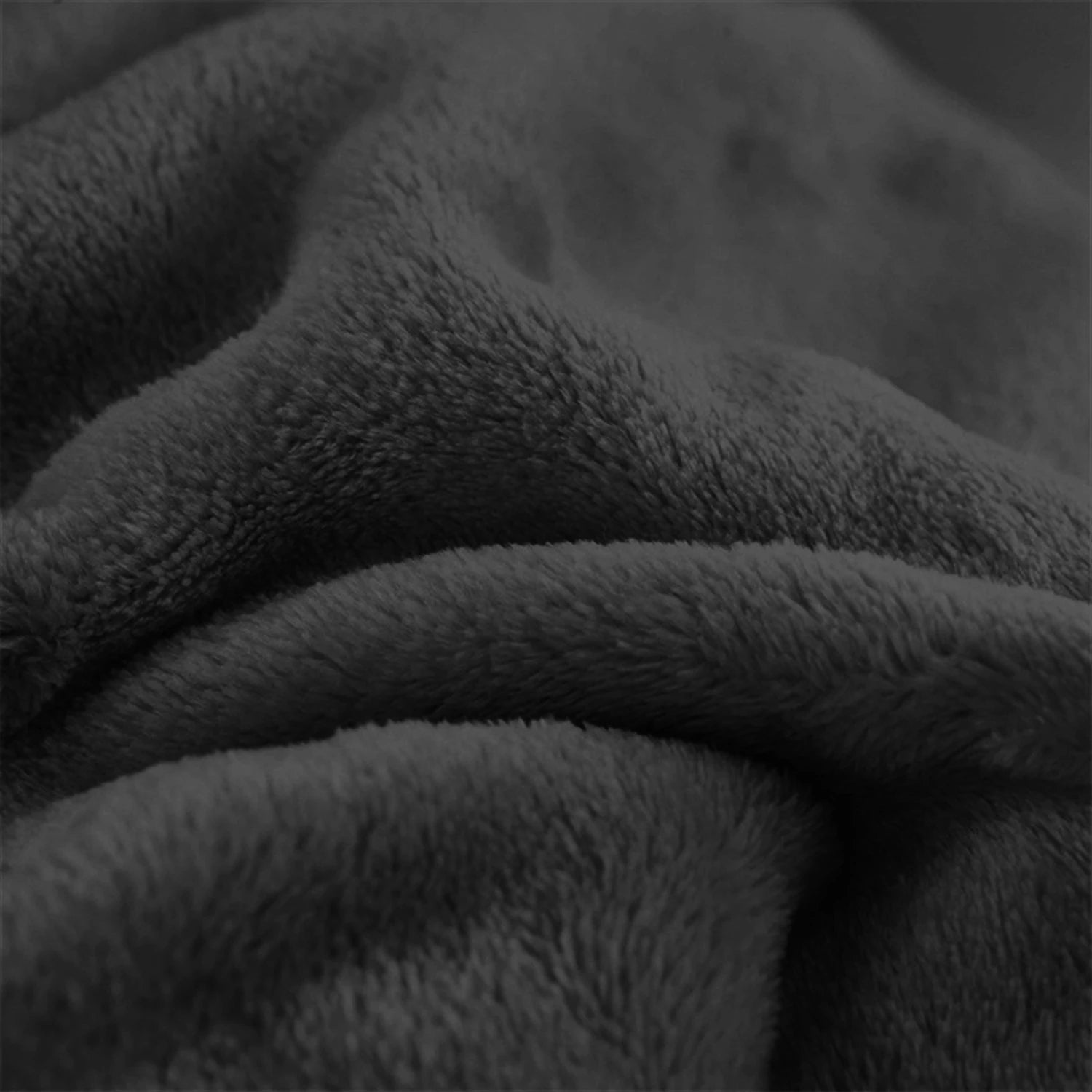 Greatoyar Flannel Sofa & Bed Blanket – Lightweight, Extra Warm Winter Throw