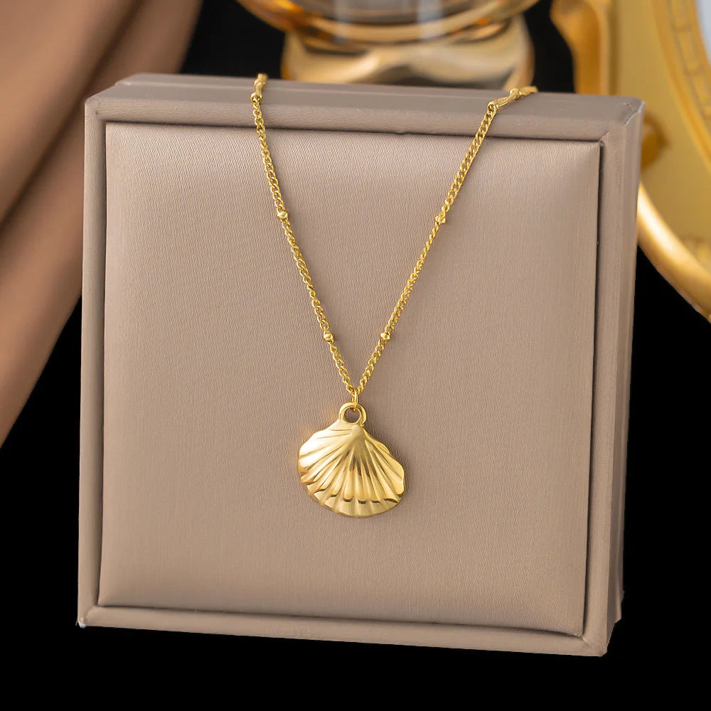 14k Gold Plated Women’s Shell Necklace – Layered Starfish & Seashell Pearl Charm Jewelry