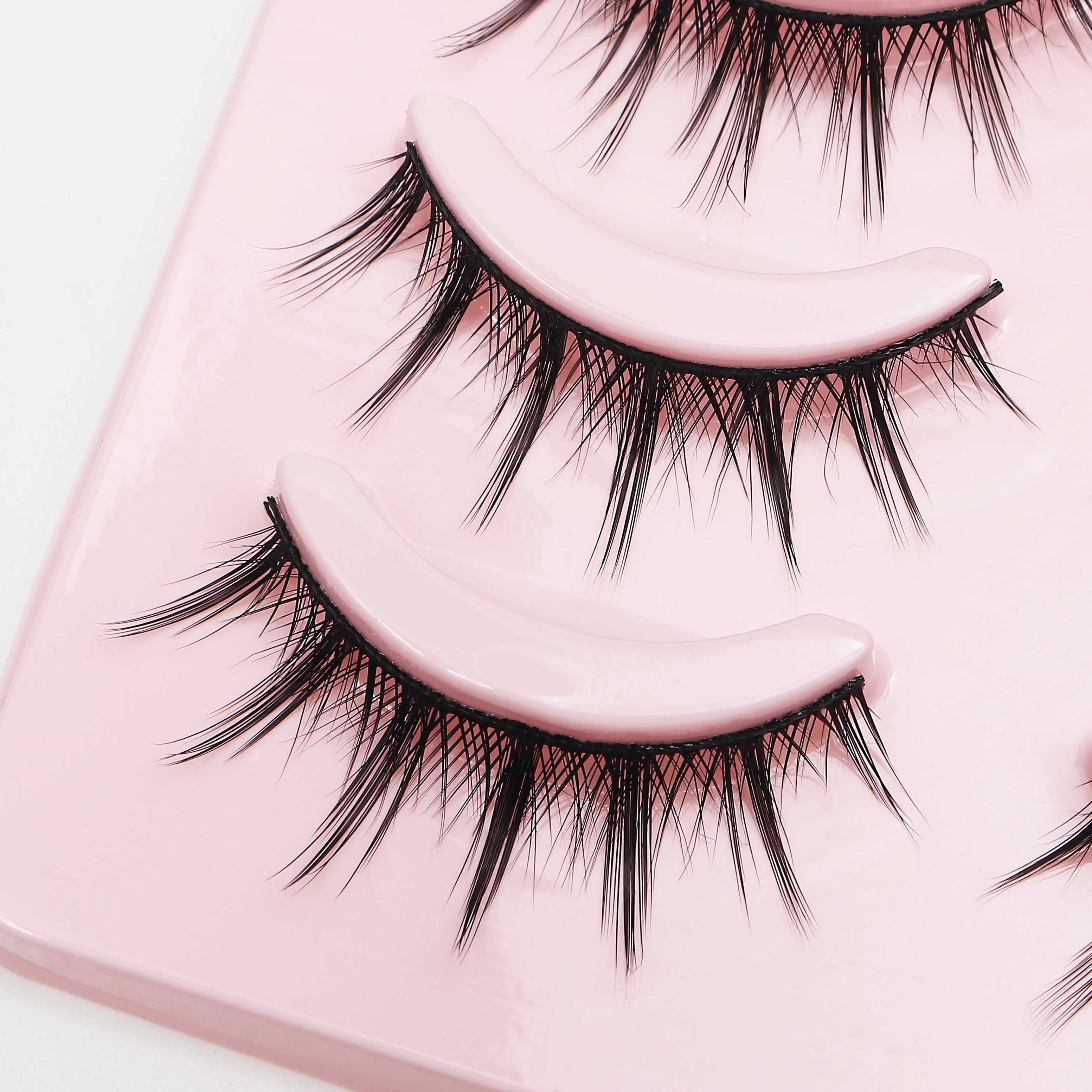 DINGSEN Anime Fake Eyelashes – 5 Pairs Natural Manga Lashes with Clear Band