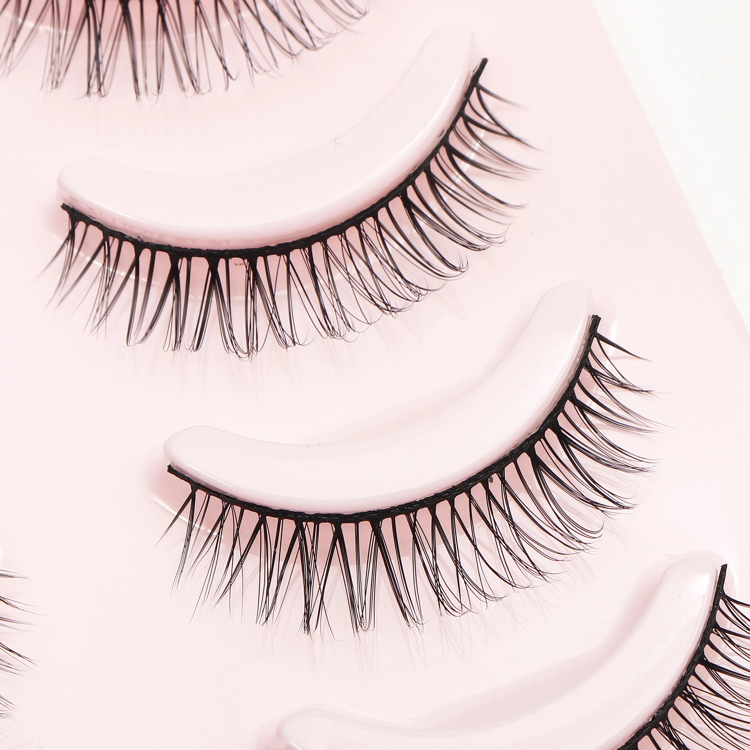 DINGSEN Anime Fake Eyelashes – 5 Pairs Natural Manga Lashes with Clear Band
