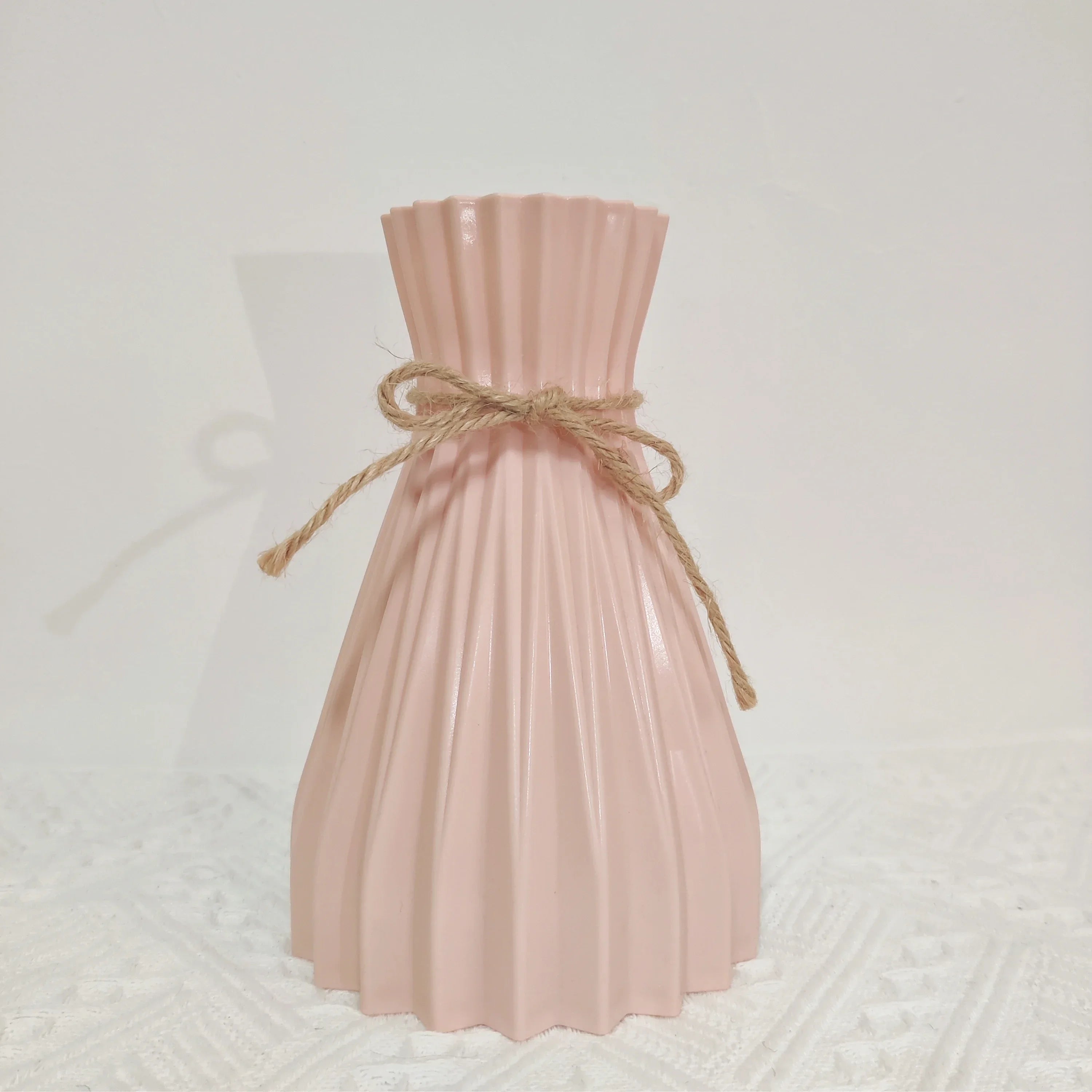 Nordic Flower Vase – Imitation Ceramic Plastic Vase for Home, Desktop & Event Décor