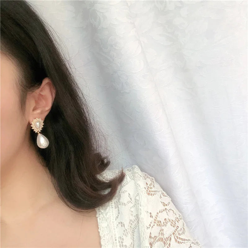 Fashion Waterdrop Baroque Pearl Clip On Earrings Charm Pendant Geometric No Pierced Ear Clips For Women Wedding Jewelry Gifts