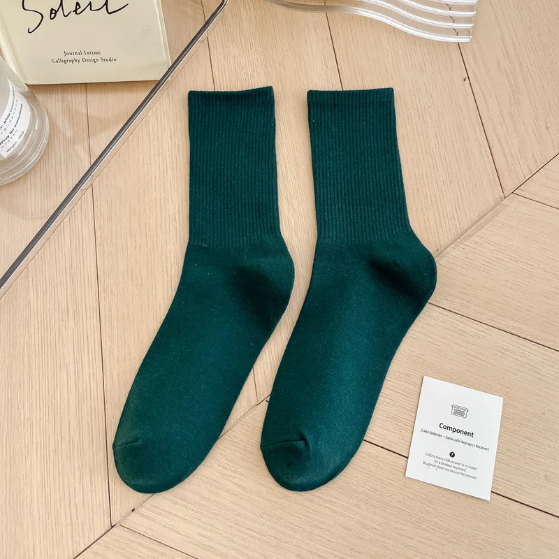 Japanese Fashion Sports Socks – Unisex Cotton Street Style Crew Socks for Autumn & Winter