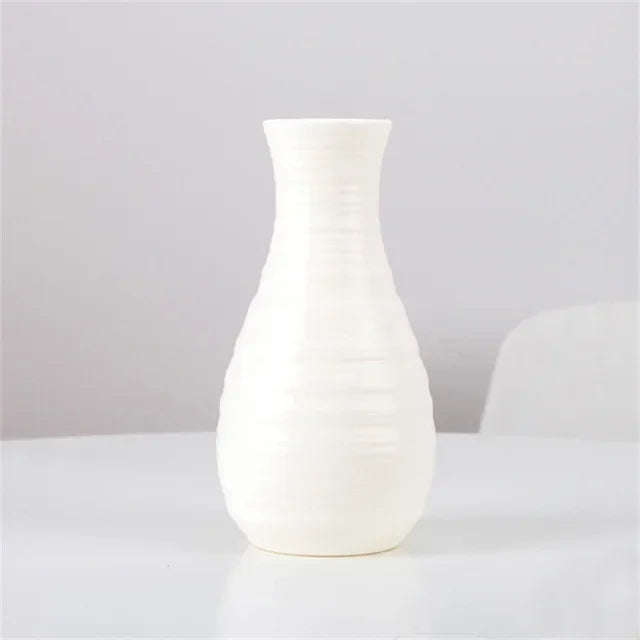 Nordic Flower Vase – Imitation Ceramic Plastic Vase for Home, Desktop & Event Décor