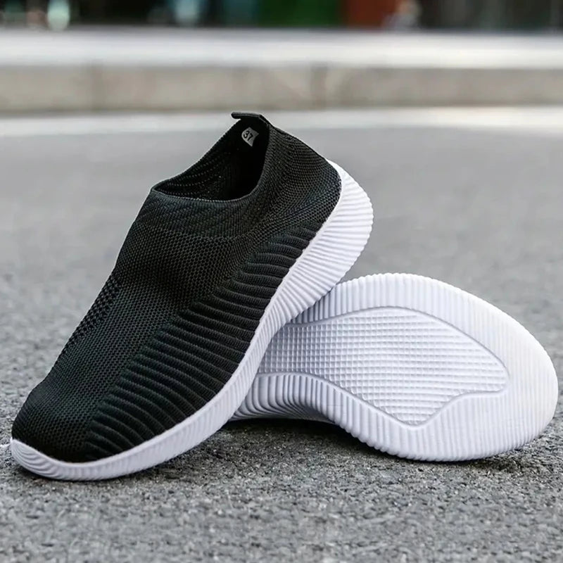 New Pink Women’s Sneakers – Comfortable Breathable Slip-On Casual Flats