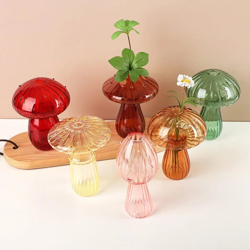 Transparent Jelly Mushroom Glass Vase – Hydroponic Flower Pot & Aromatherapy Bottle for Table Décor