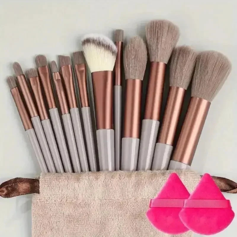 Professional Makeup Brush Set – Soft Fluffy Cosmetic Brushes for Foundation, Powder & Eyeshadow