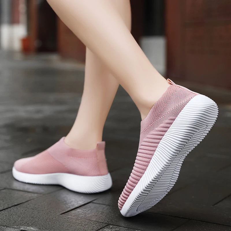 New Pink Women’s Sneakers – Comfortable Breathable Slip-On Casual Flats