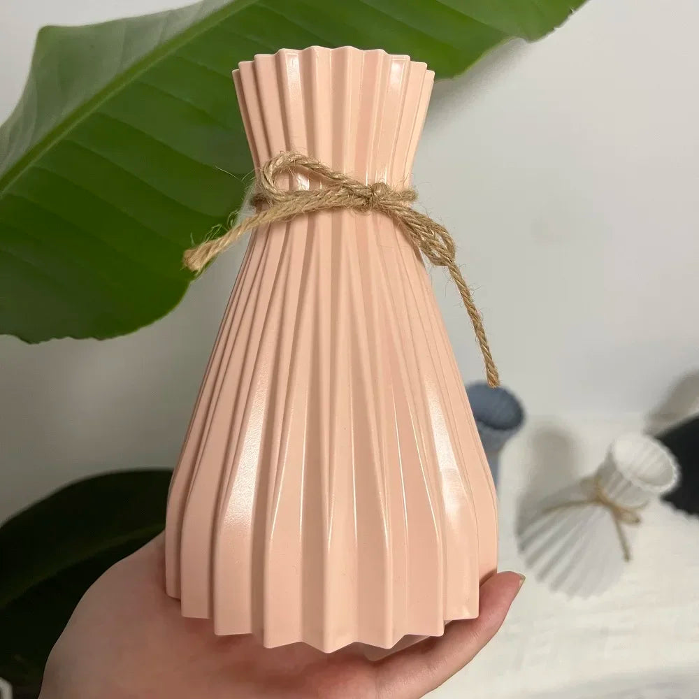 Nordic Flower Vase – Imitation Ceramic Plastic Vase for Home, Desktop & Event Décor
