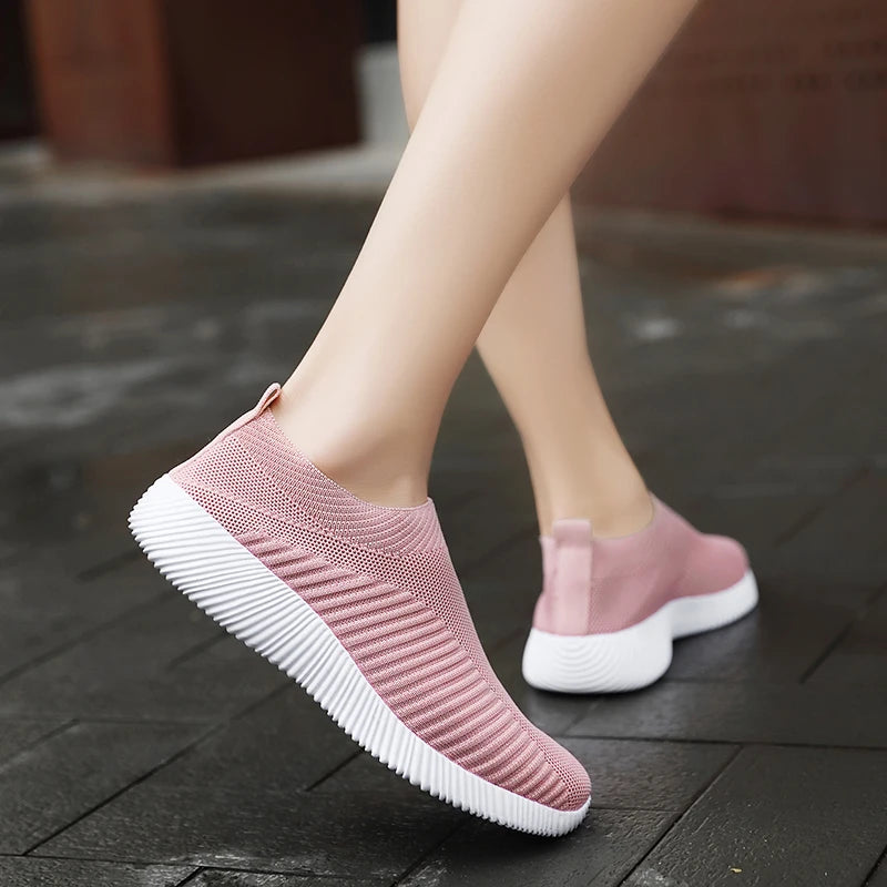 New Pink Women’s Sneakers – Comfortable Breathable Slip-On Casual Flats