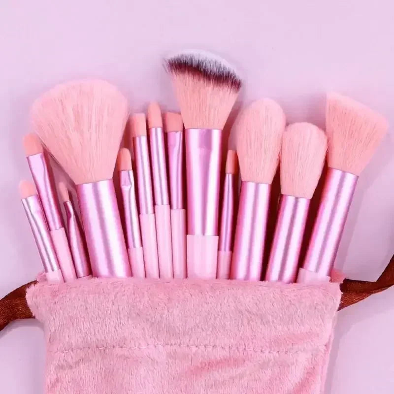 Professional Makeup Brush Set – Soft Fluffy Cosmetic Brushes for Foundation, Powder & Eyeshadow