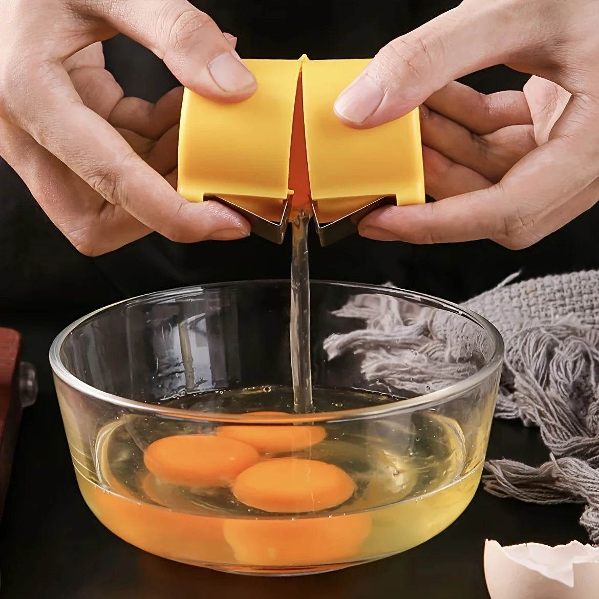 Portable Egg Opener & Quick Beater Kitchen Egg Sheller
