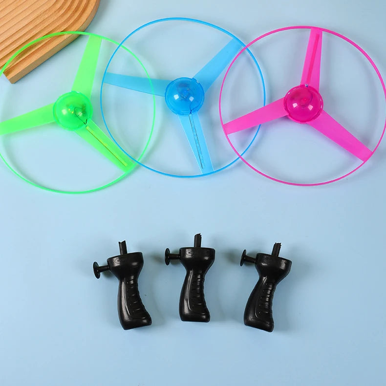 LED Luminous Flying Disc Toy – Pull String Spinning UFO for Kids