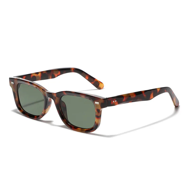 Retro Square Sunglasses – UV400 Fashion Eyewear for Men & Women