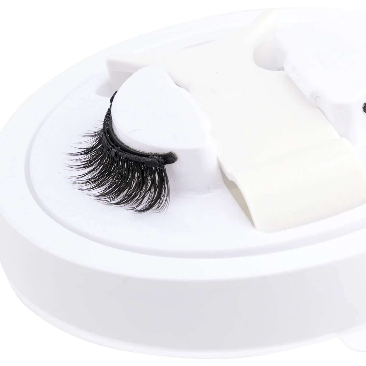 LashLuxe™ – Reusable Magnetic Mink Lashes & Tweezers Set for Effortless Glam