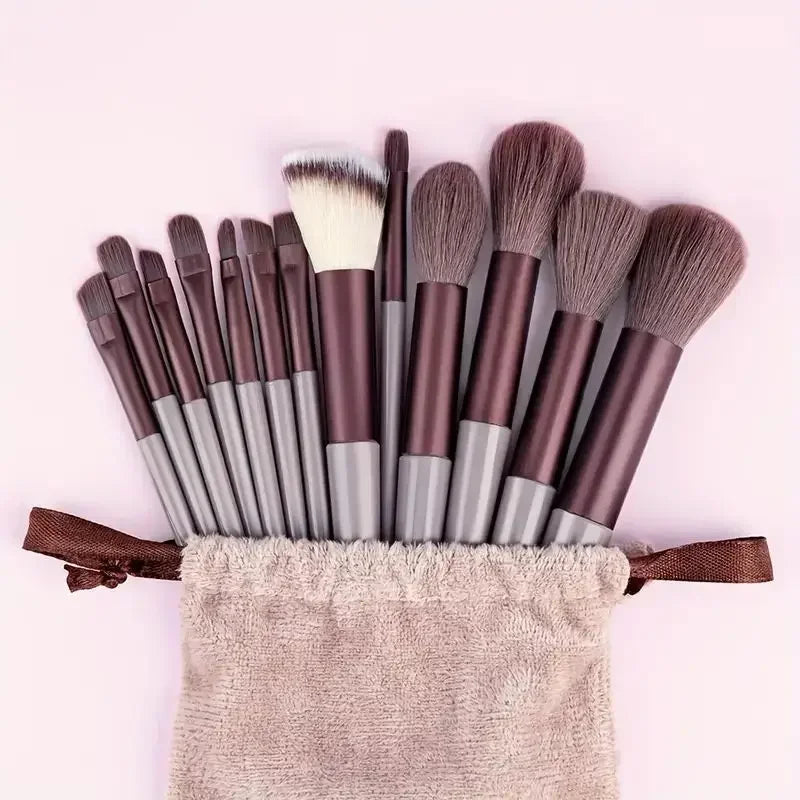 Professional Makeup Brush Set – Soft Fluffy Cosmetic Brushes for Foundation, Powder & Eyeshadow