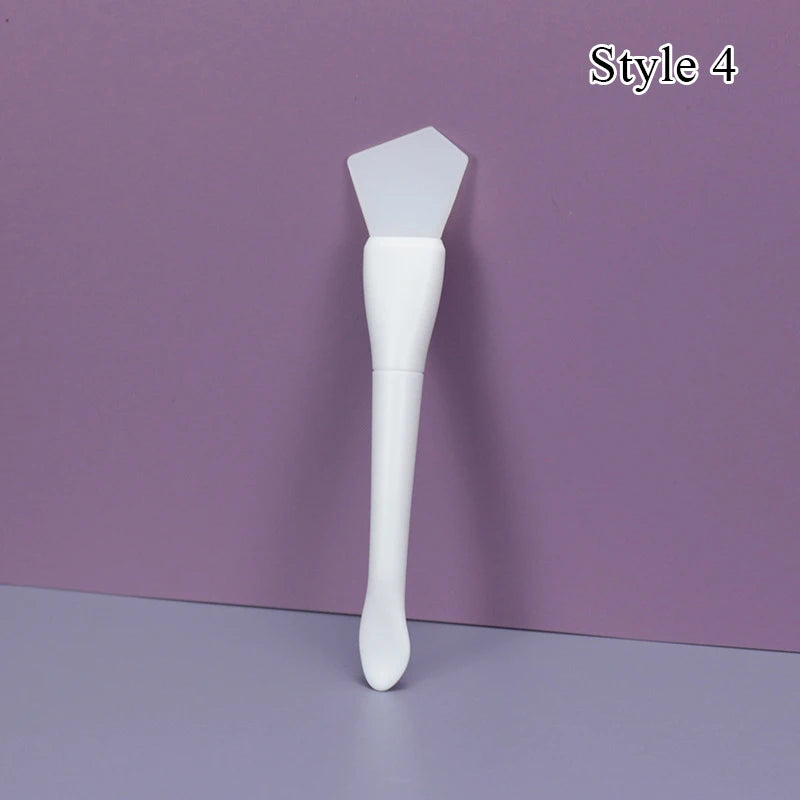 Flat Face Mask Brush – Soft Hair Applicator for Facial Cleansing, Foundation & Concealer