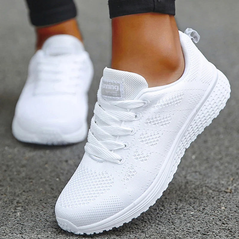 2025 Women’s Breathable Mesh Sneakers – Fashionable Lace-Up Trainers for Comfort & Style
