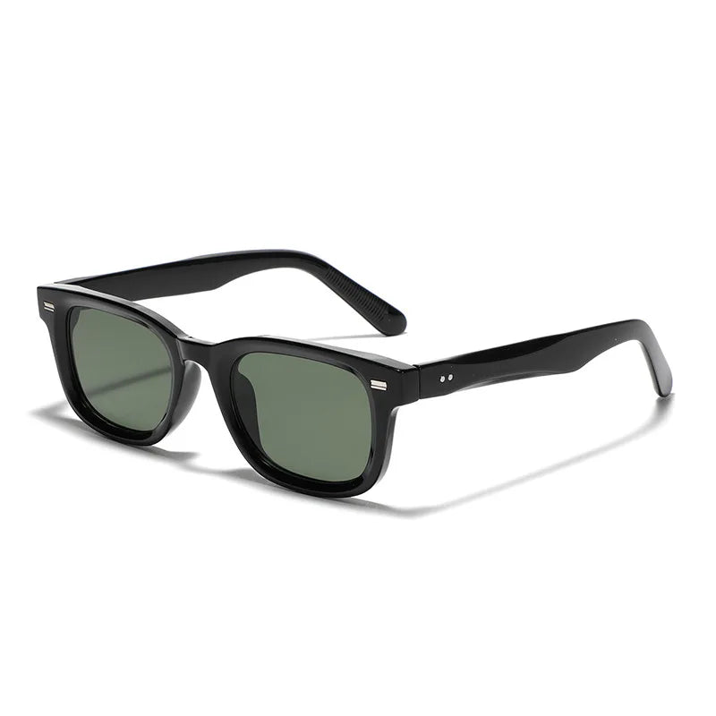 Retro Square Sunglasses – UV400 Fashion Eyewear for Men & Women