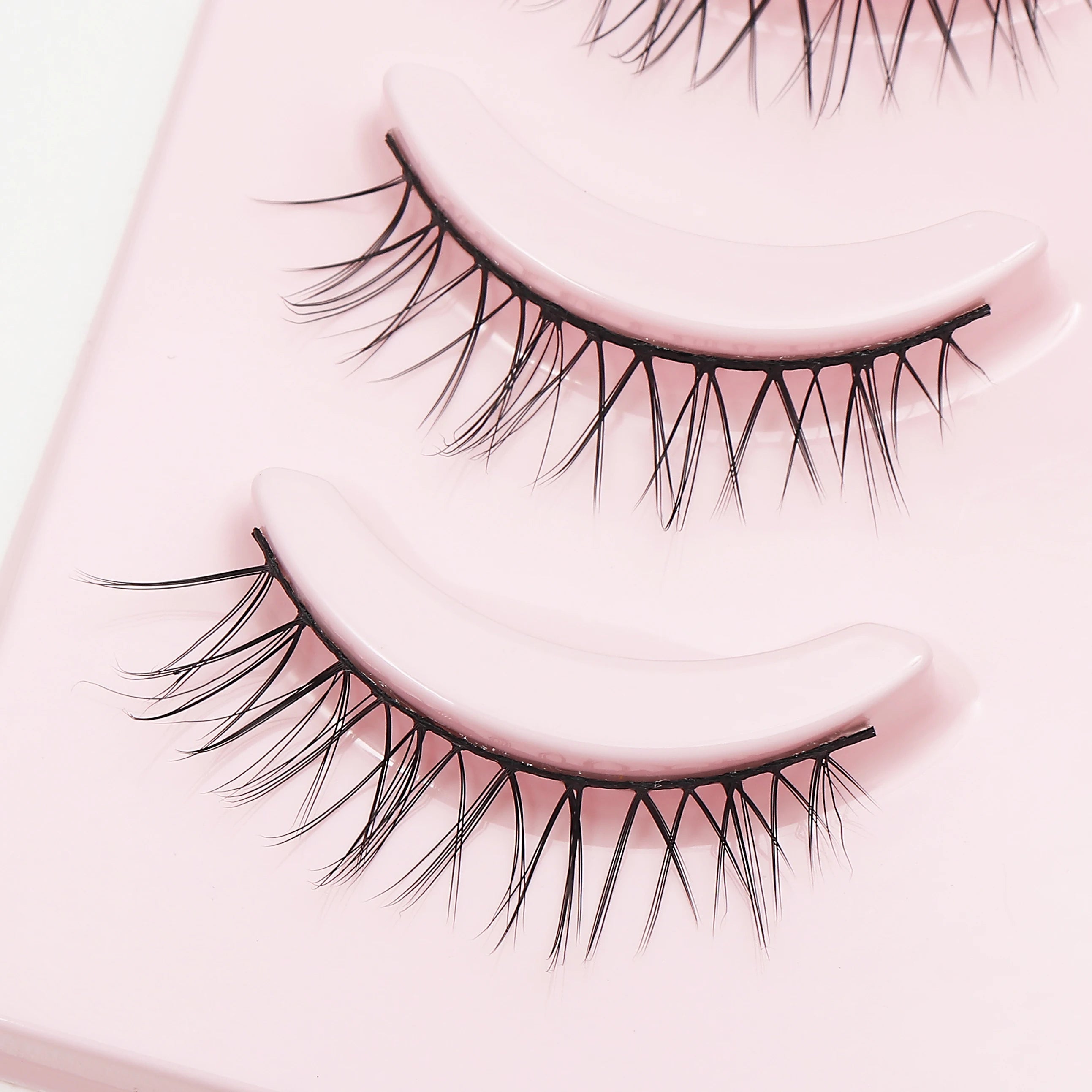 DINGSEN Anime Fake Eyelashes – 5 Pairs Natural Manga Lashes with Clear Band