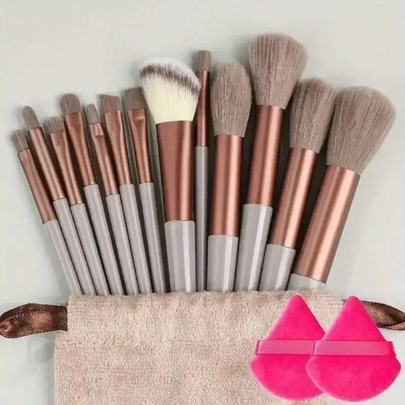 Professional Makeup Brush Set – Soft Fluffy Cosmetic Brushes for Foundation, Powder & Eyeshadow