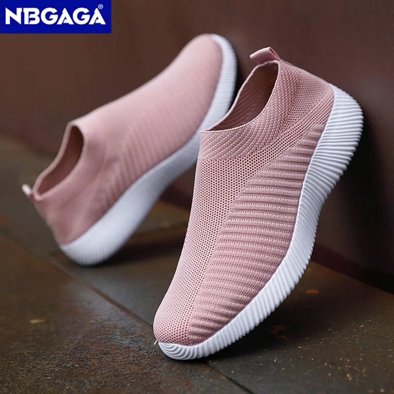 New Pink Women’s Sneakers – Comfortable Breathable Slip-On Casual Flats