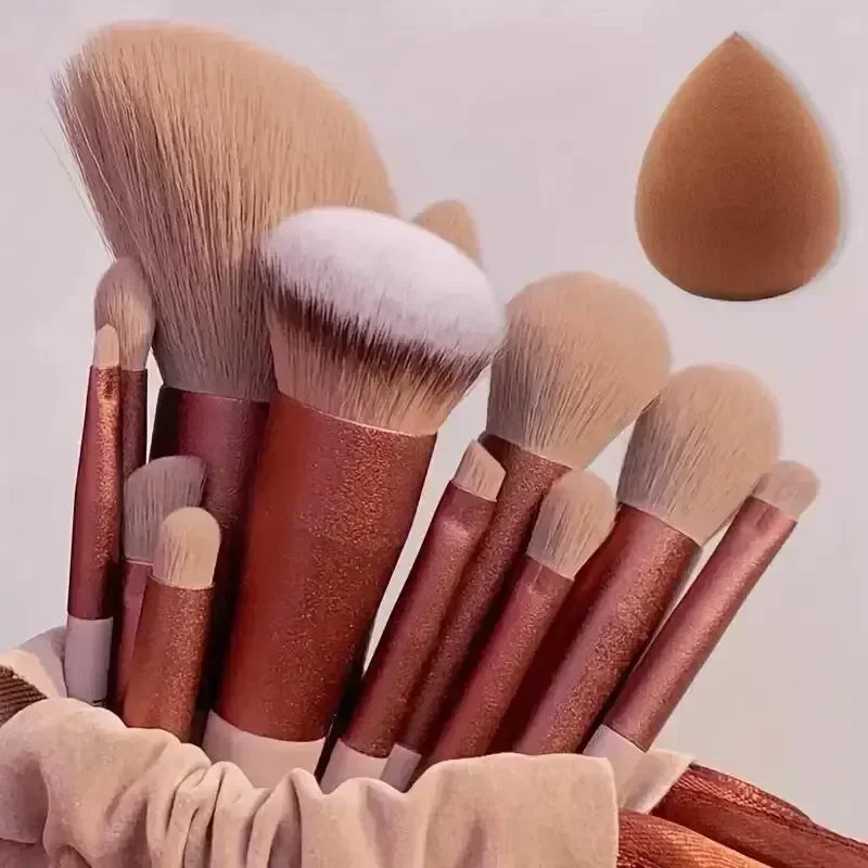 Professional Makeup Brush Set – Soft Fluffy Cosmetic Brushes for Foundation, Powder & Eyeshadow