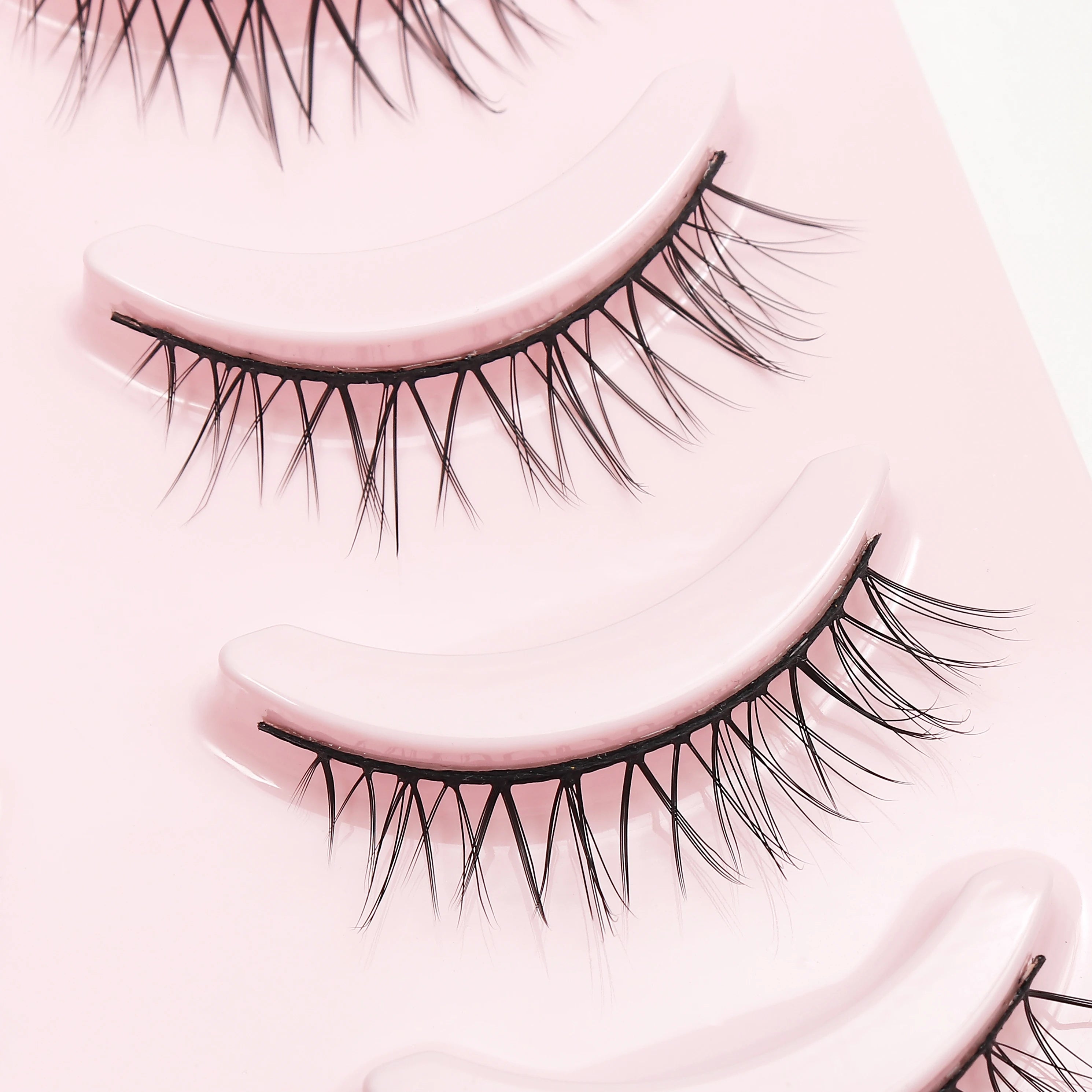 DINGSEN Anime Fake Eyelashes – 5 Pairs Natural Manga Lashes with Clear Band