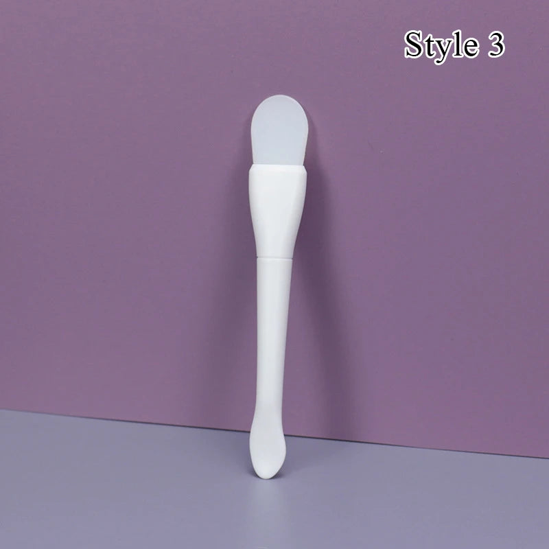 Flat Face Mask Brush – Soft Hair Applicator for Facial Cleansing, Foundation & Concealer