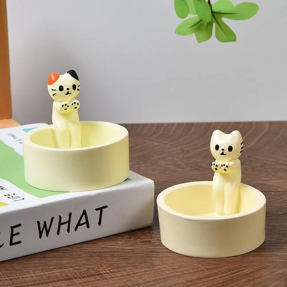Cartoon Cat Tea Light Candle Holder – Cute Desktop Decorative Candlestick for Home & Office